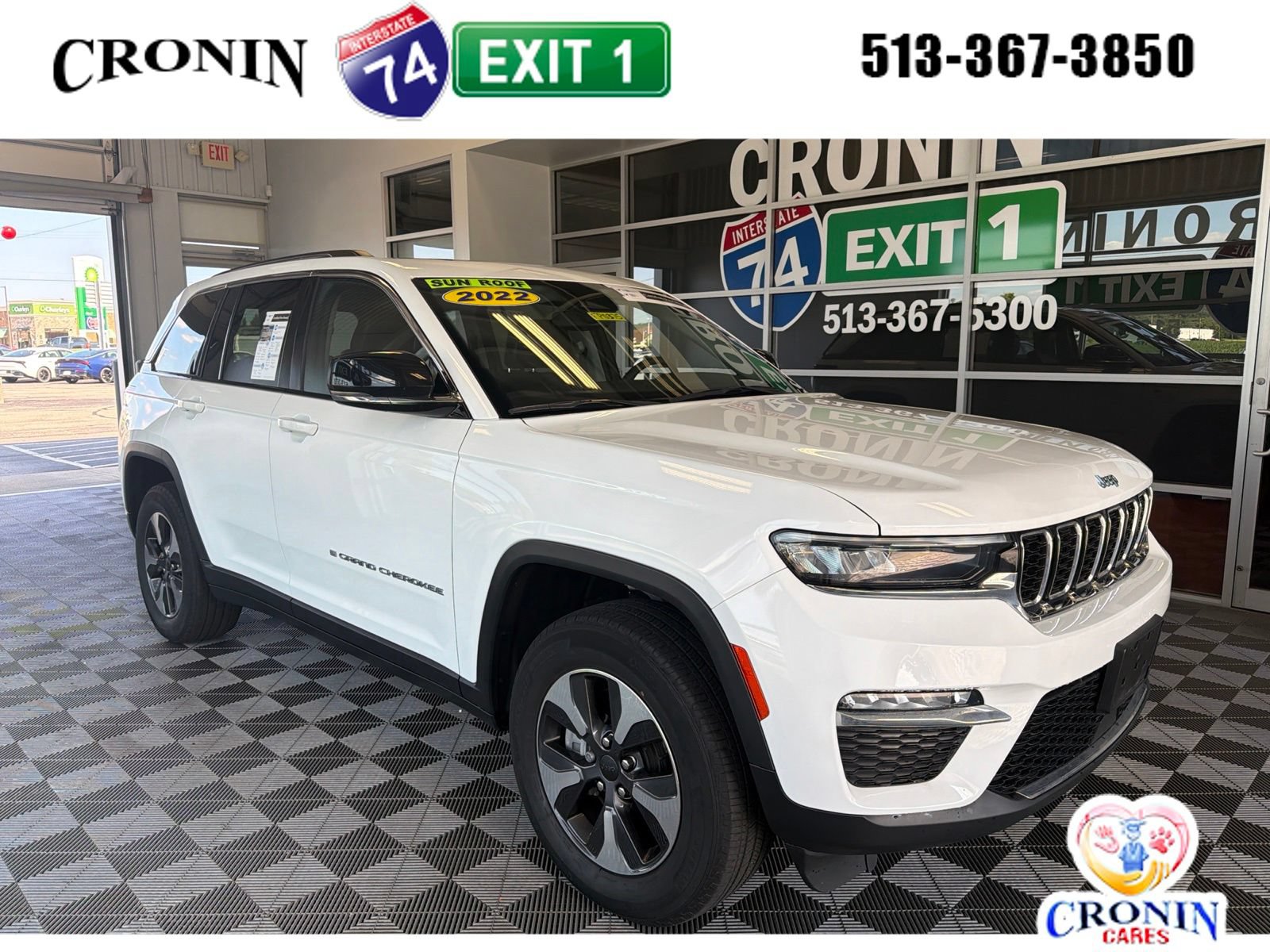 Used 2022 Jeep Grand Cherokee Limited 4xe AWD/4WD image 1
