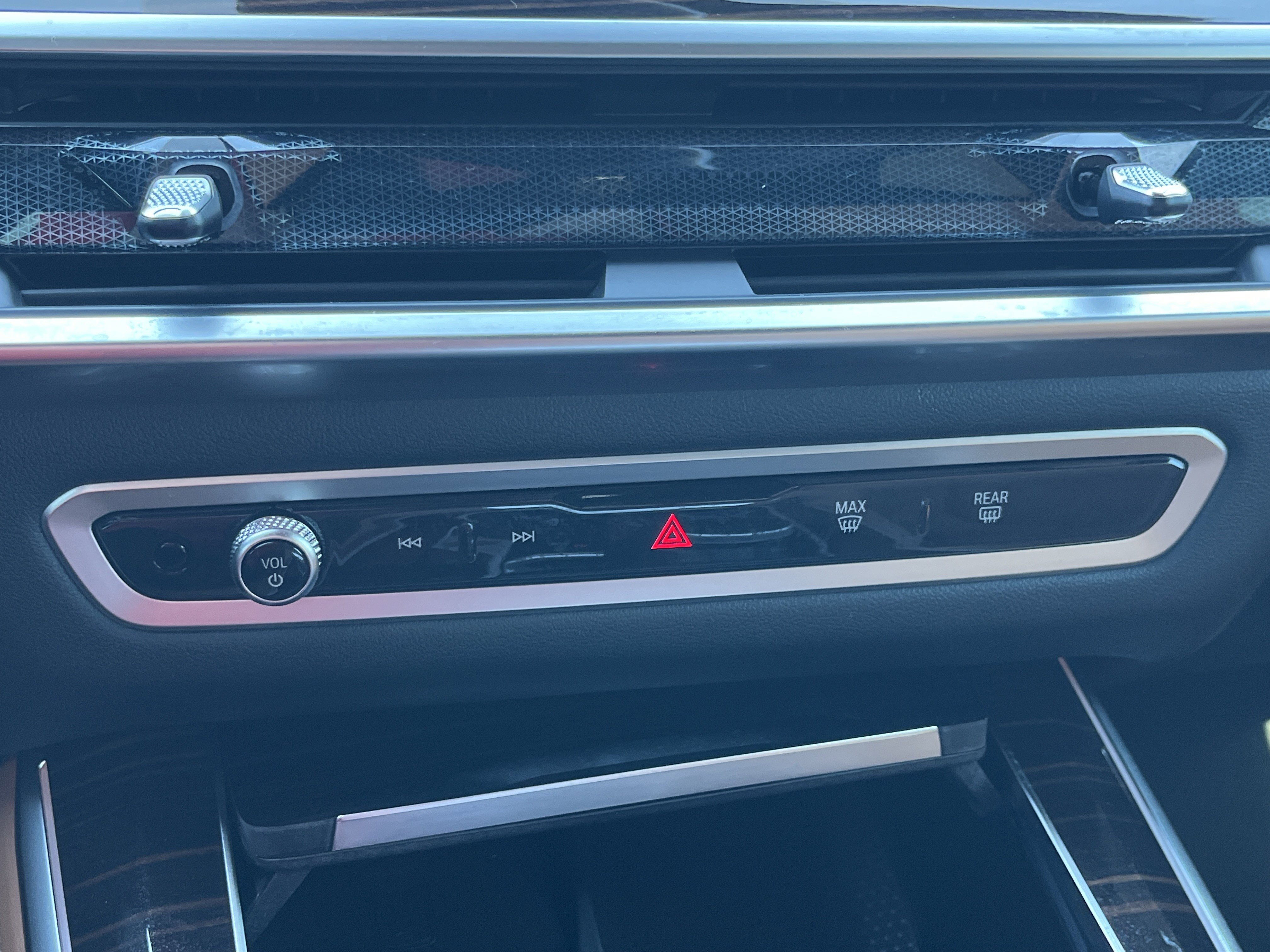 New 2026 BMW X5 sDrive40i w/ M Sport Package RWD image 6