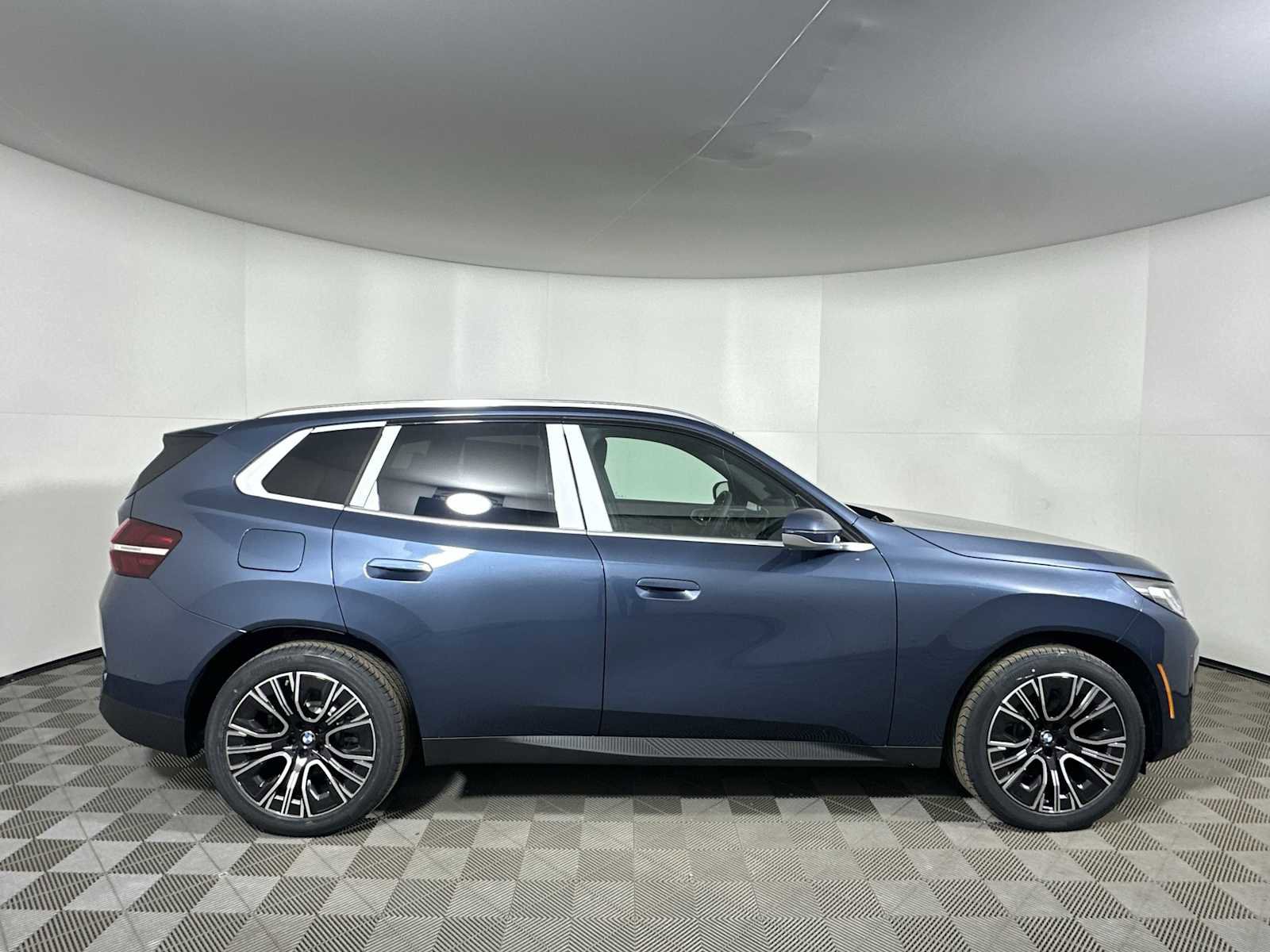 New 2026 BMW X3 xDrive30 w/ Convenience Package image 8