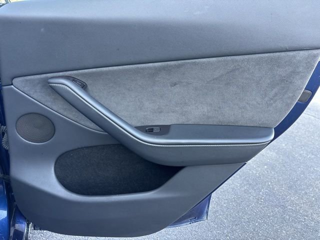 Used 2023 Tesla Model Y Long Range image 14