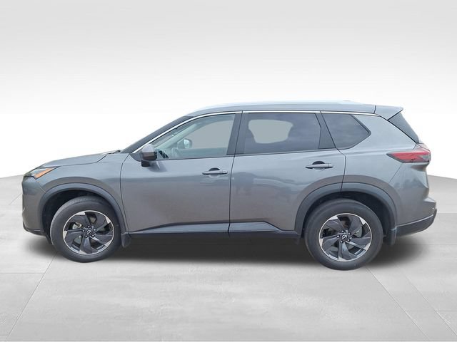 Certified 2024 Nissan Rogue SV w/ SV Premium Package FWD image 5