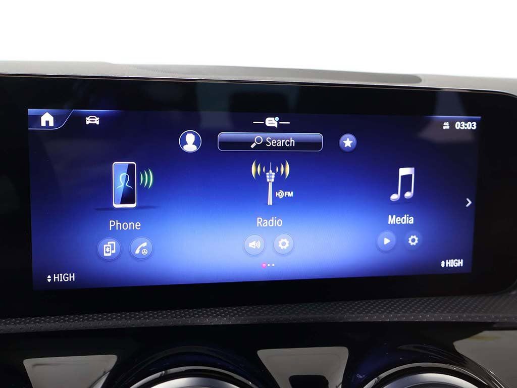 Used 2025 Mercedes-Benz CLA 250 4MATIC image 50