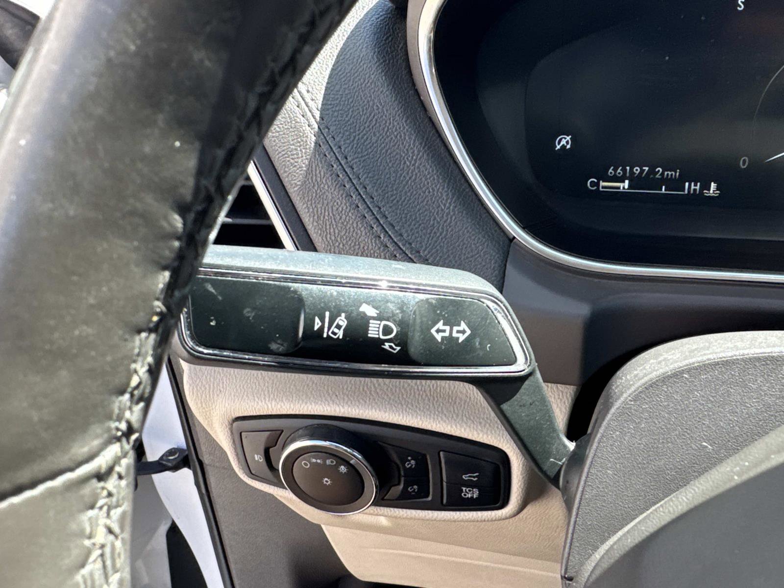 Used 2020 Lincoln Nautilus Reserve FWD image 23