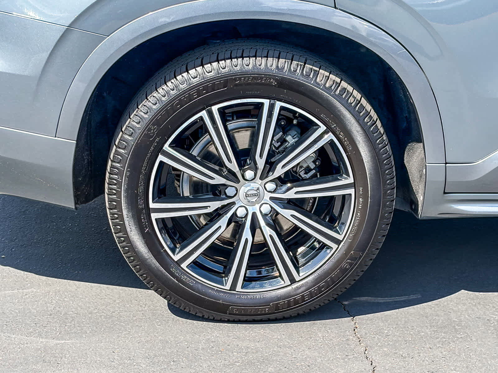 Used 2020 Volvo XC90 T6 Momentum AWD/4WD image 10