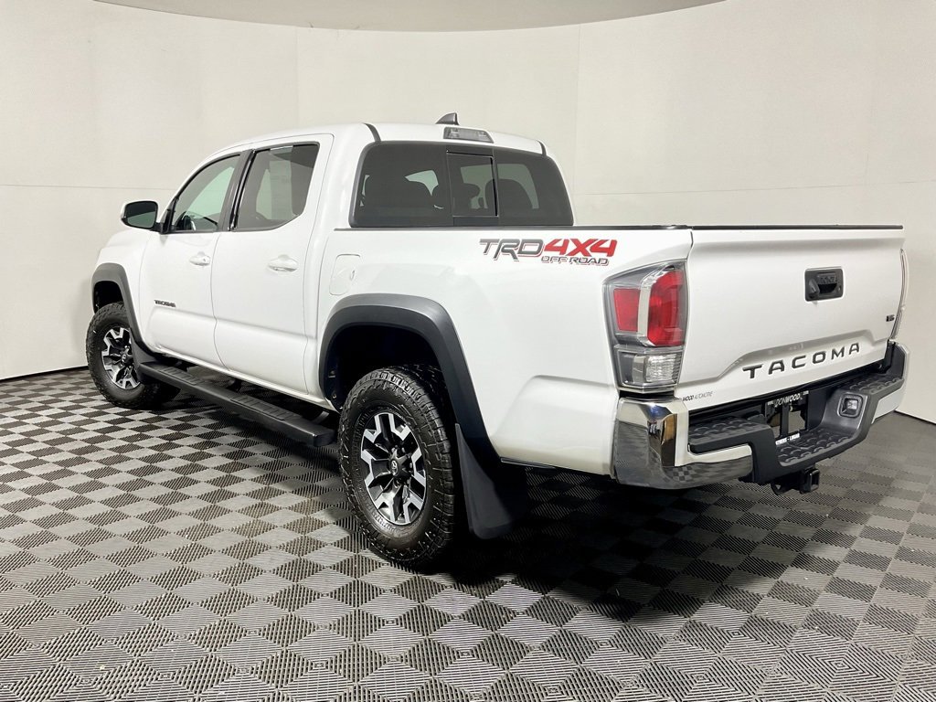 Used 2020 Toyota Tacoma TRD Off-Road image 9