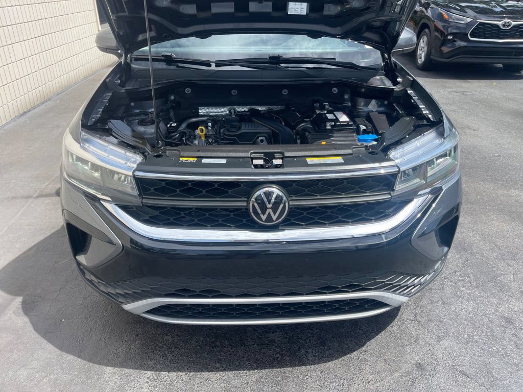 Used 2022 Volkswagen Taos SE FWD image 15