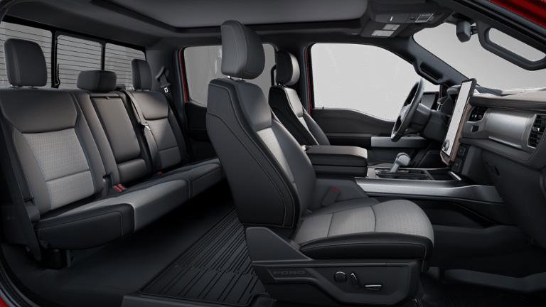 New 2025 Ford F150 Lightning Lariat w/ Max Trailer Tow Package image 6