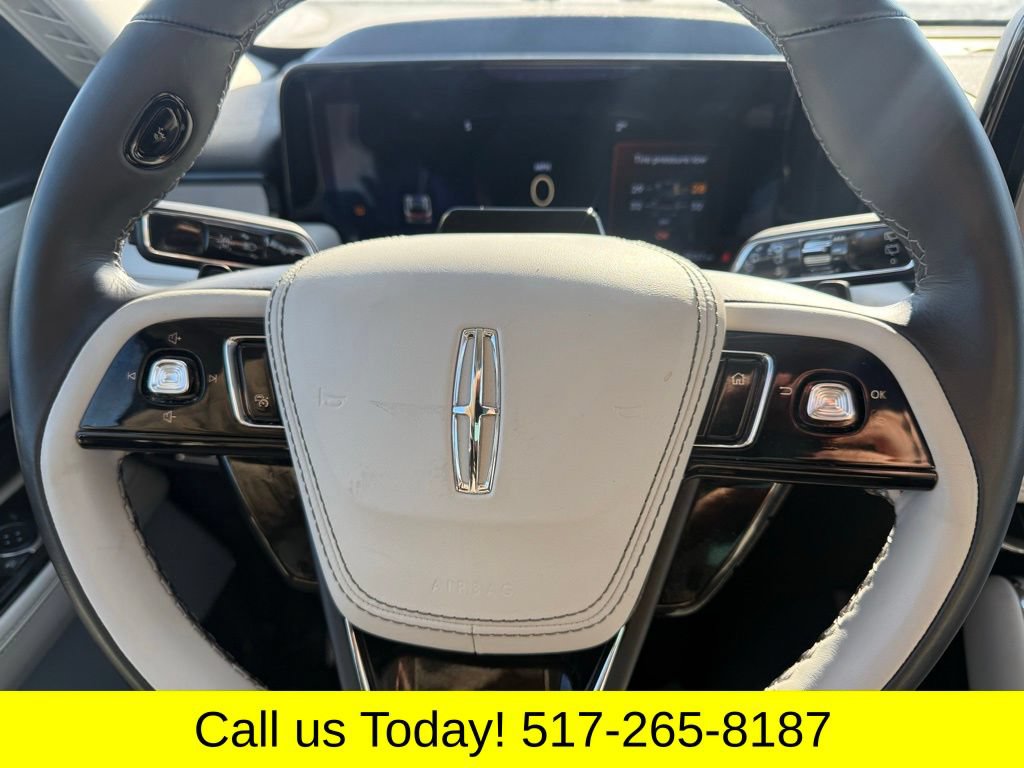 Used 2025 Lincoln Aviator Reserve w/ Equipment Group 201A AWD/4WD image 27