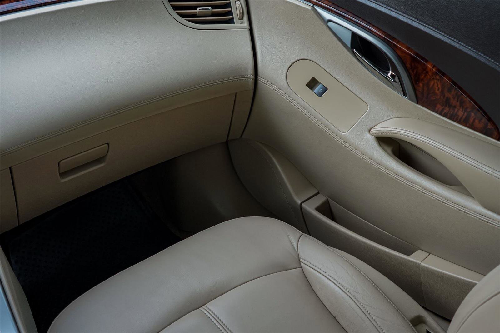 Used 2012 Buick LaCrosse Leather image 27