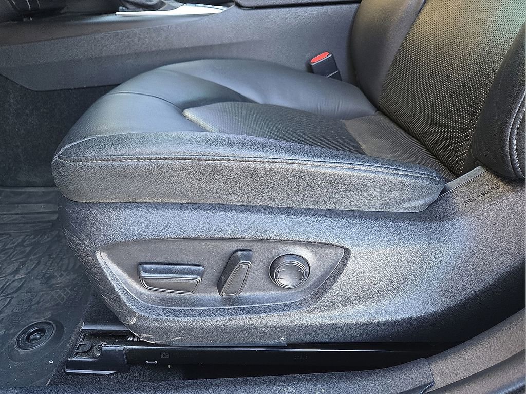 Used 2023 Toyota Camry XLE image 23