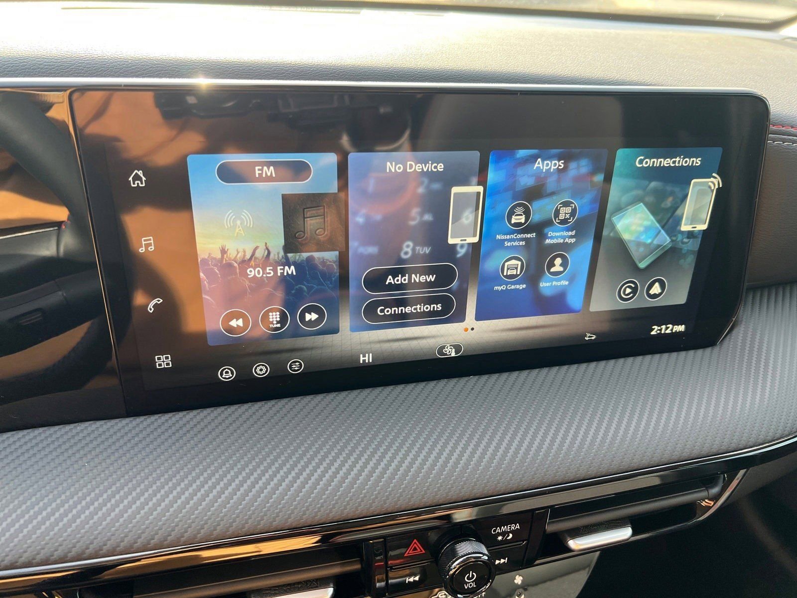 New 2026 Nissan Kicks SR image 24