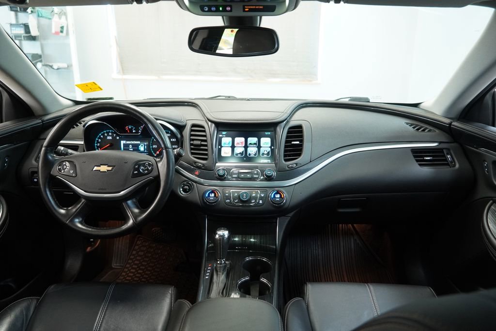 Used 2019 Chevrolet Impala LT w/ LT Leather Package FWD image 18