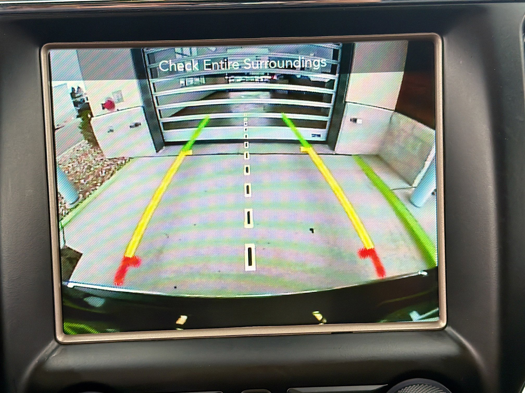 Used 2017 Jeep Grand Cherokee Overland w/ Jeep Active Safety Group image 23