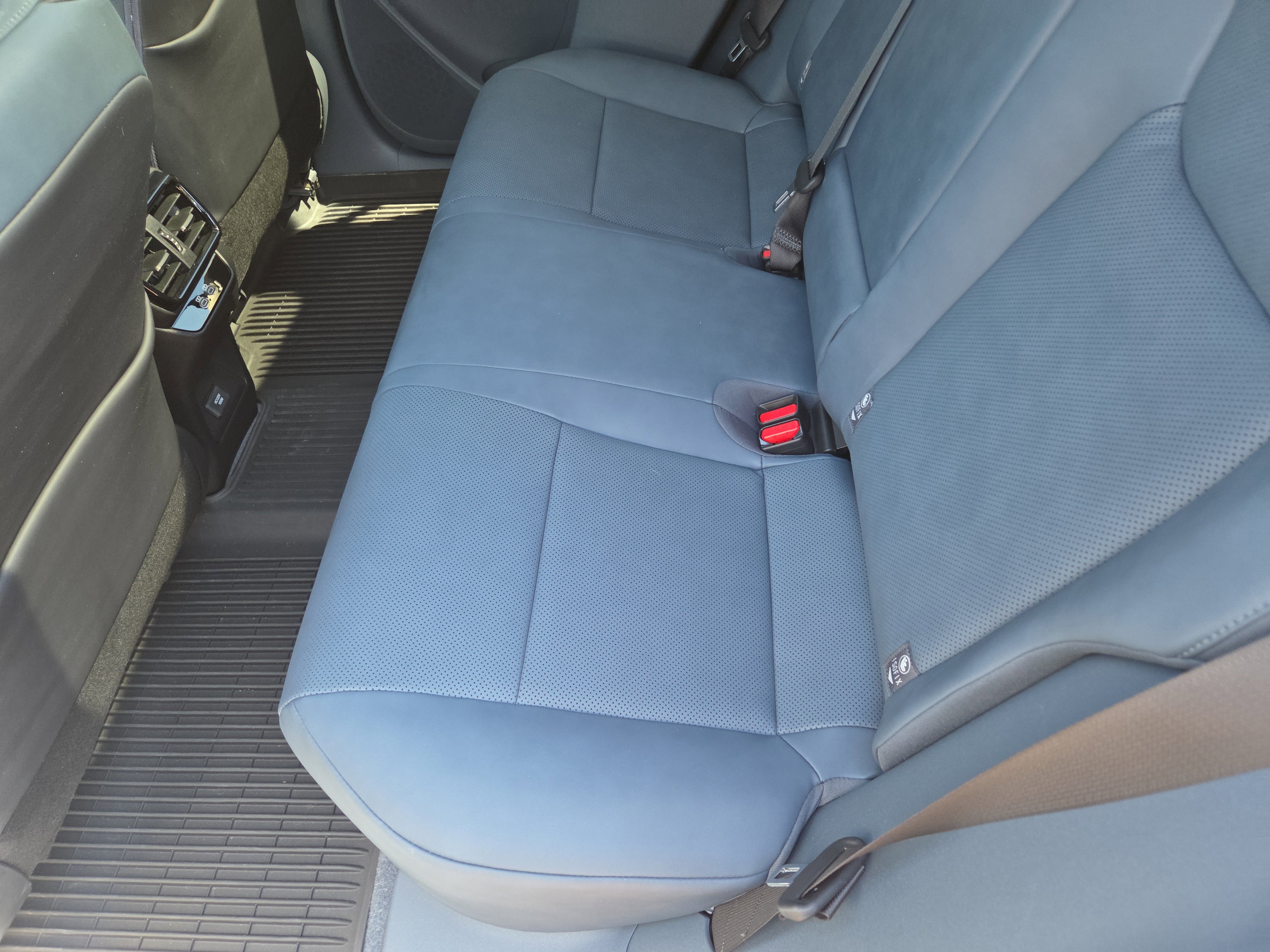 Certified 2023 Lexus RZ 450e Premium w/ Technology Package image 22