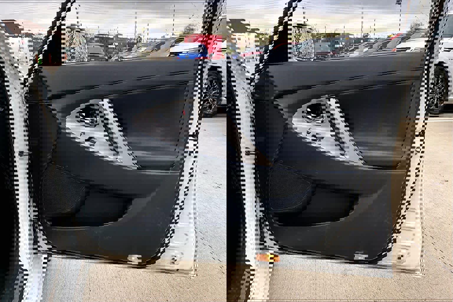 Used 2010 Toyota Camry SE image 20