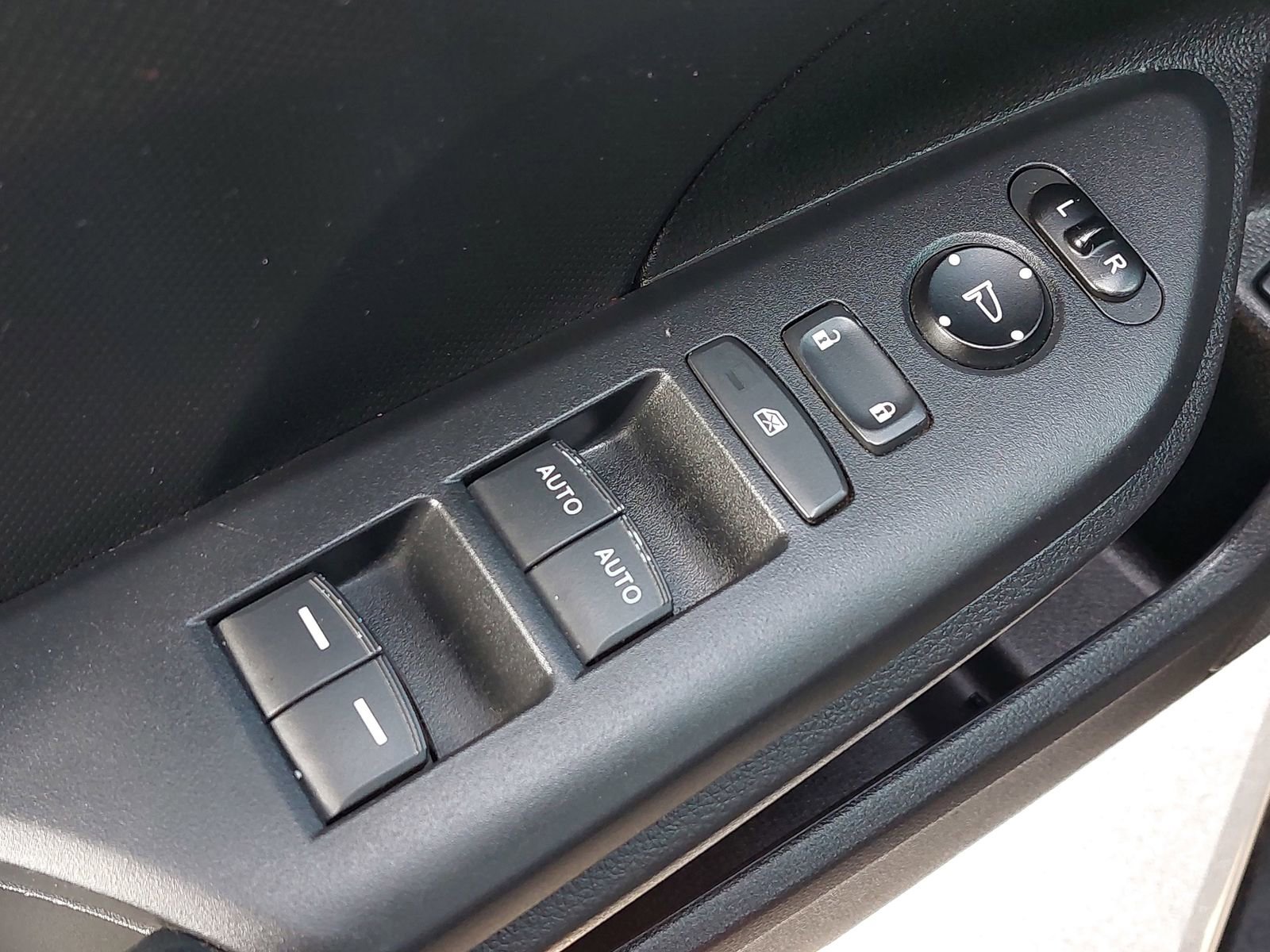 Used 2020 Honda Civic Sport image 26