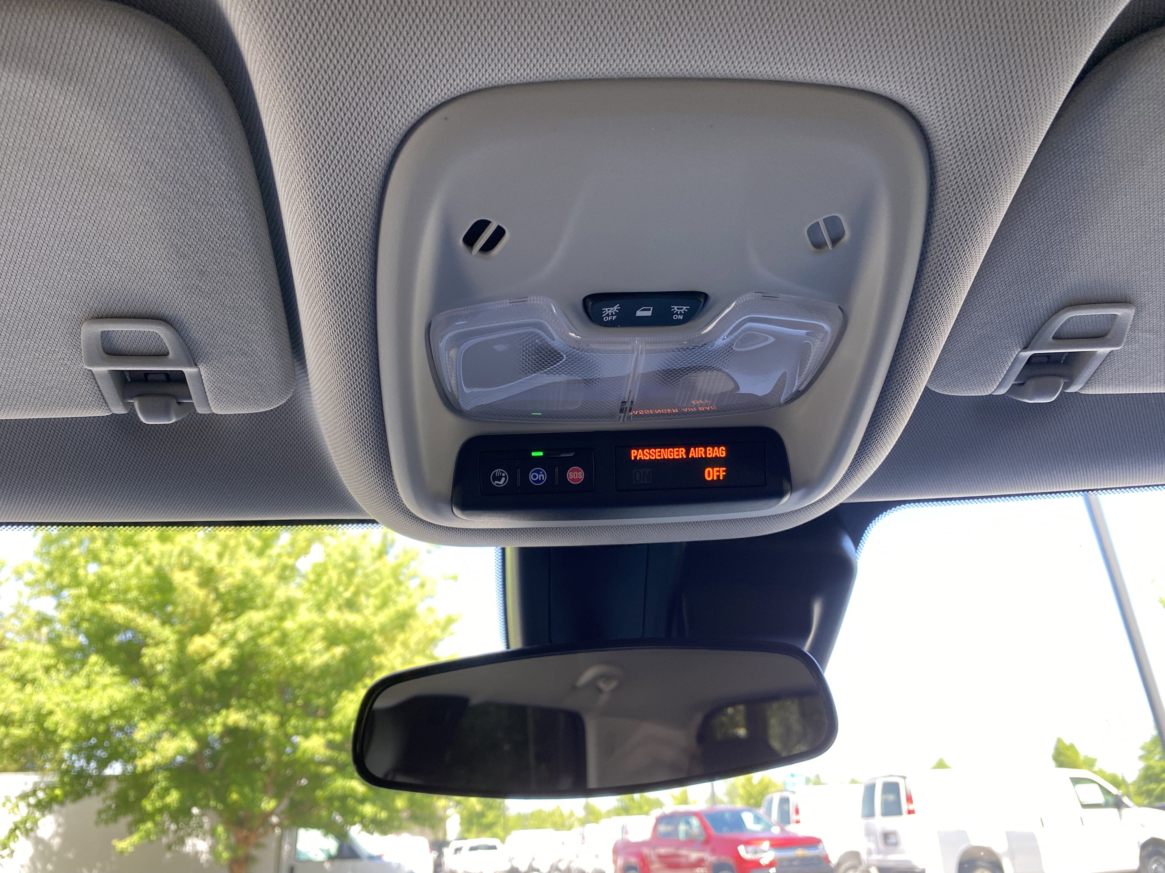 Used 2024 Chevrolet TrailBlazer LT w/ Driver Confidence Package image 32