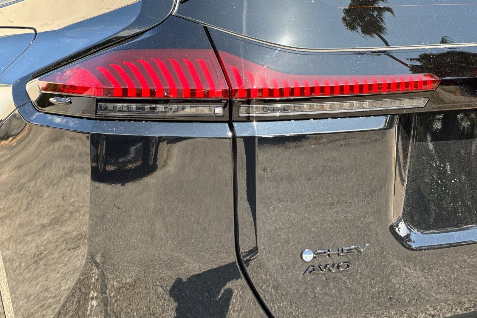New 2026 Toyota RAV4 XSE AWD/4WD image 32