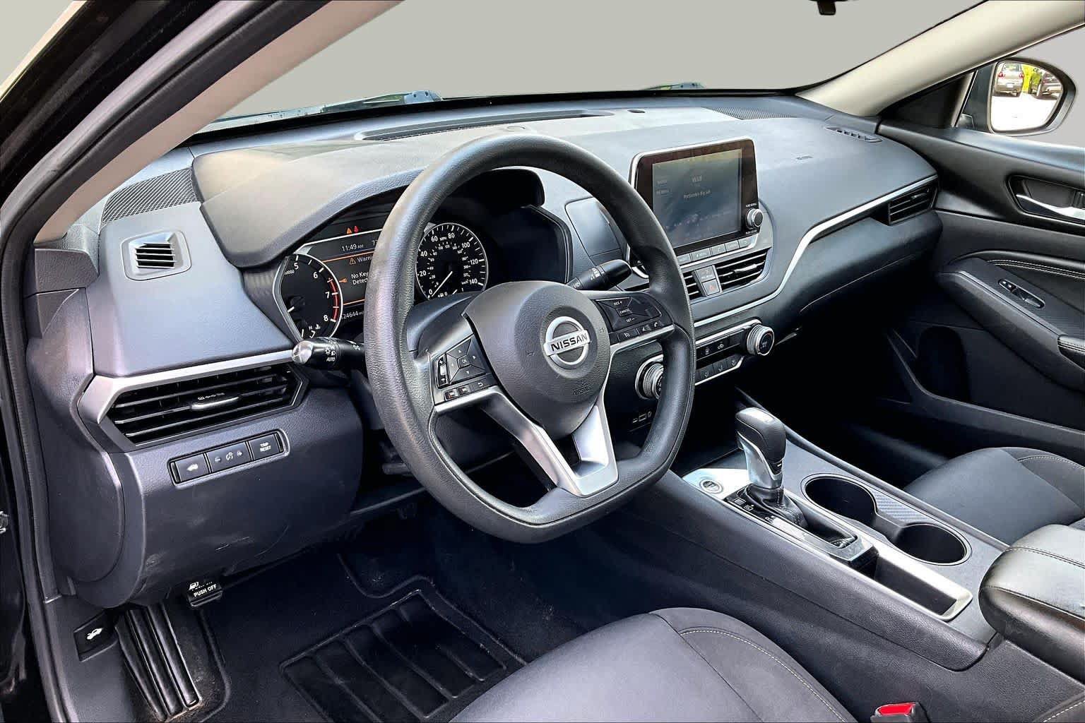 Used 2019 Nissan Altima 2.5 S FWD image 17