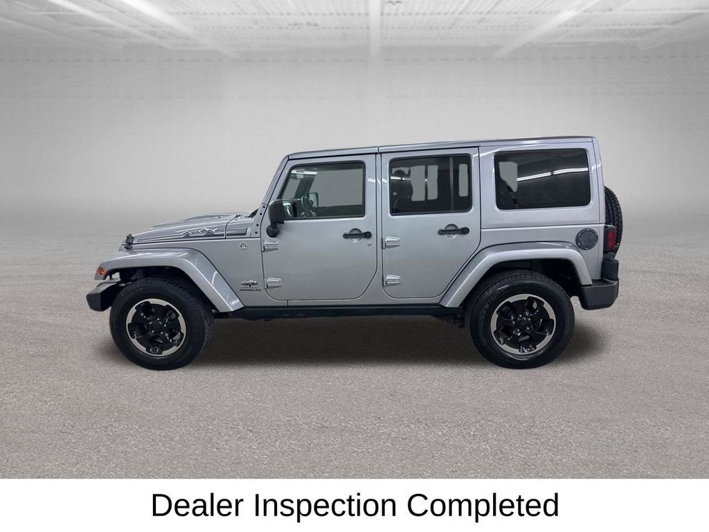 Used 2014 Jeep Wrangler Unlimited Sahara AWD/4WD image 8