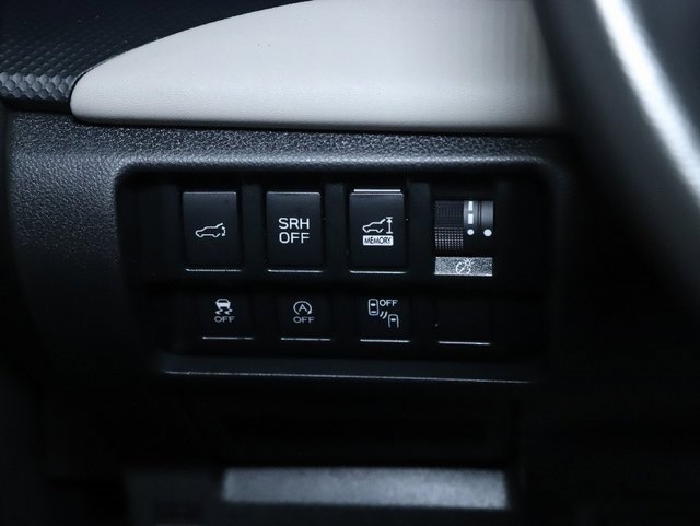 Certified 2022 Subaru Forester Limited image 32