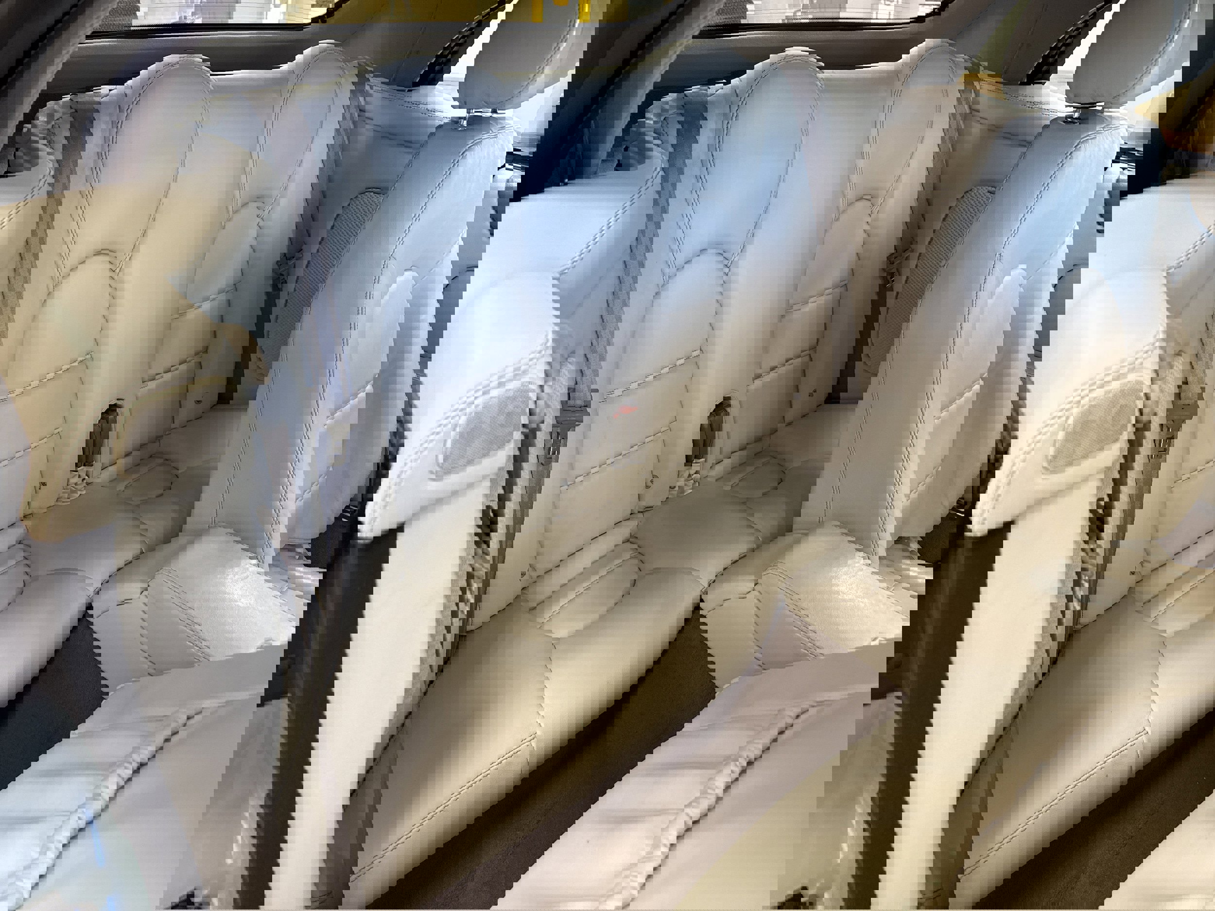 Used 2006 Jaguar XK8 Convertible image 19