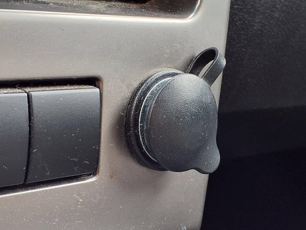Used 2012 Jeep Liberty Sport w/ Popular Equipment Group AWD/4WD image 17
