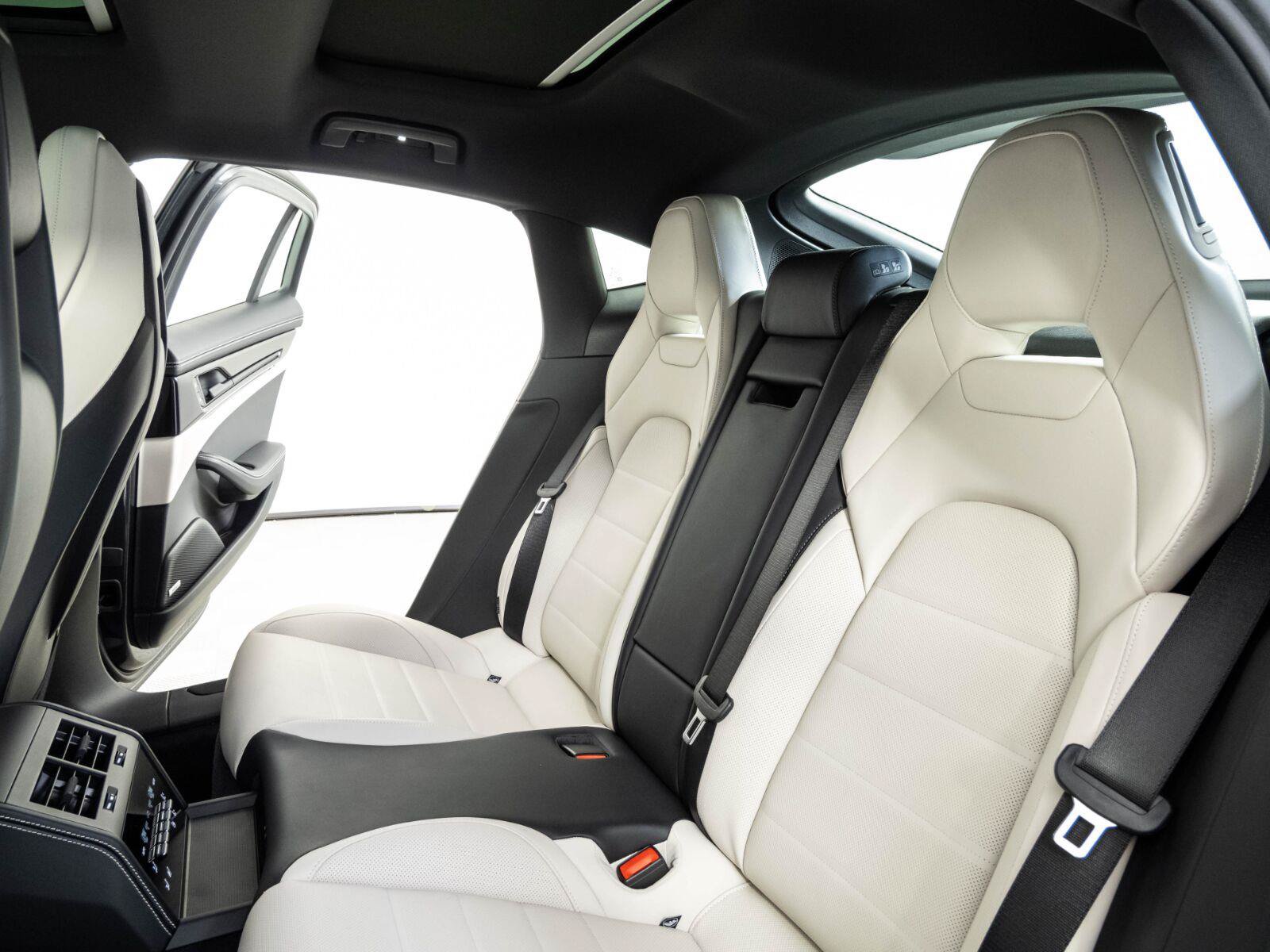 New 2026 Porsche Panamera 4 AWD/4WD image 22