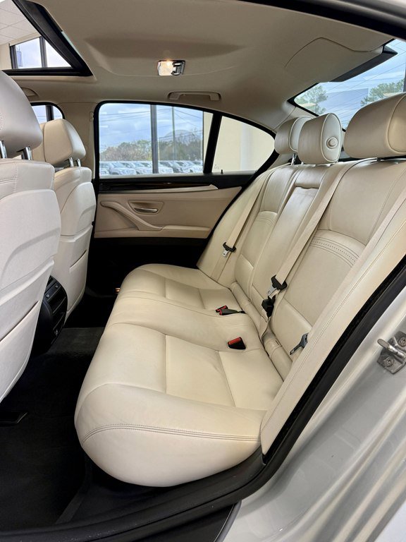 Used 2015 BMW 535i Sedan image 16