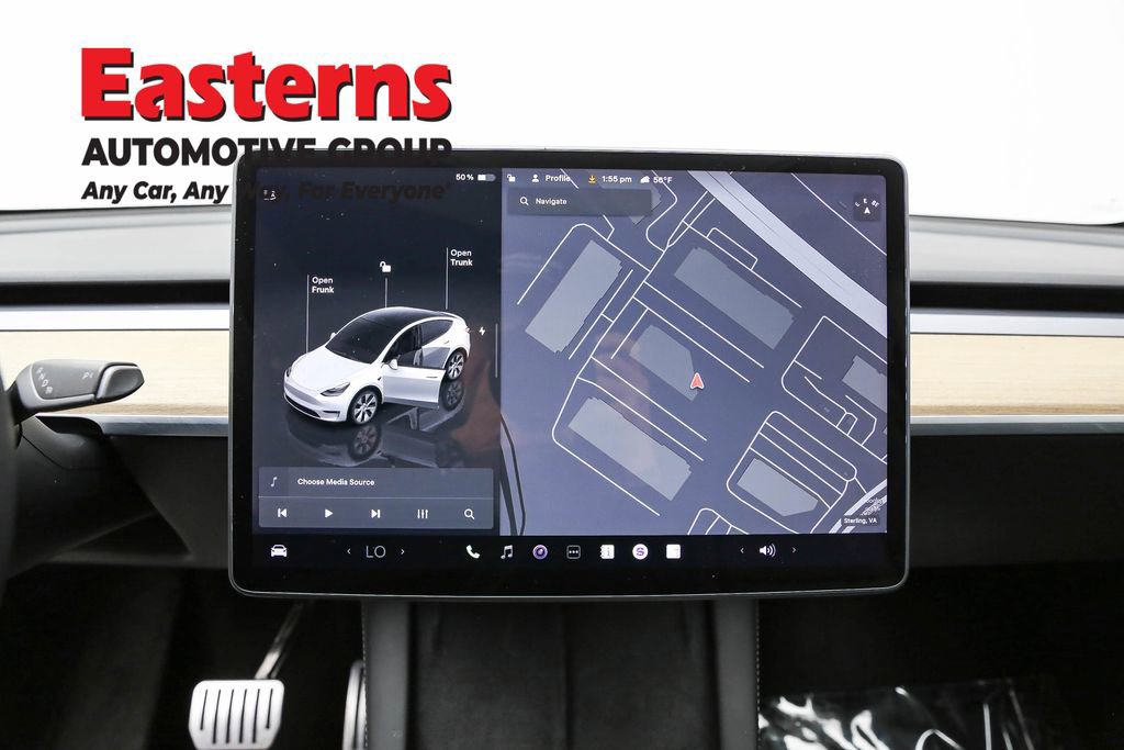 Used 2022 Tesla Model Y Long Range image 12