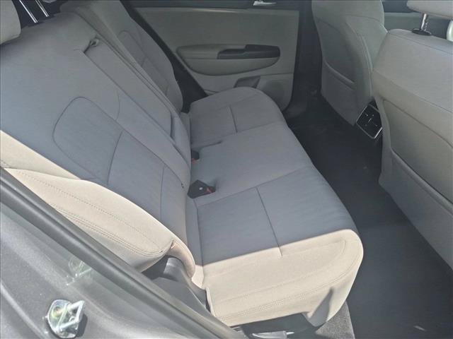 Used 2020 Kia Sportage LX FWD image 18