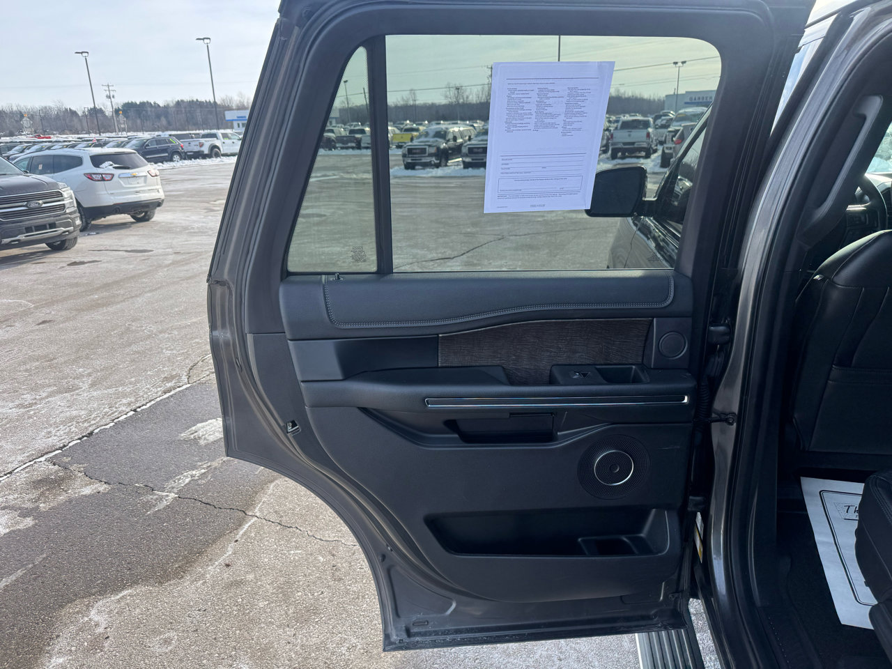 Used 2019 Ford Expedition Limited w/ Equipment Group 301A image 14