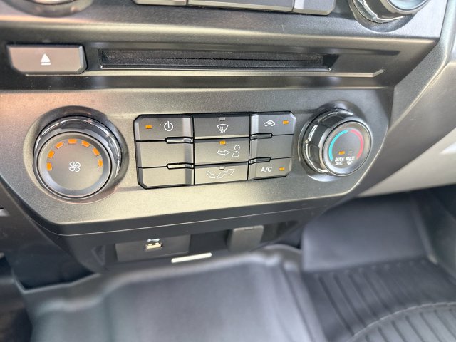Used 2016 Ford F150 XLT AWD/4WD image 18