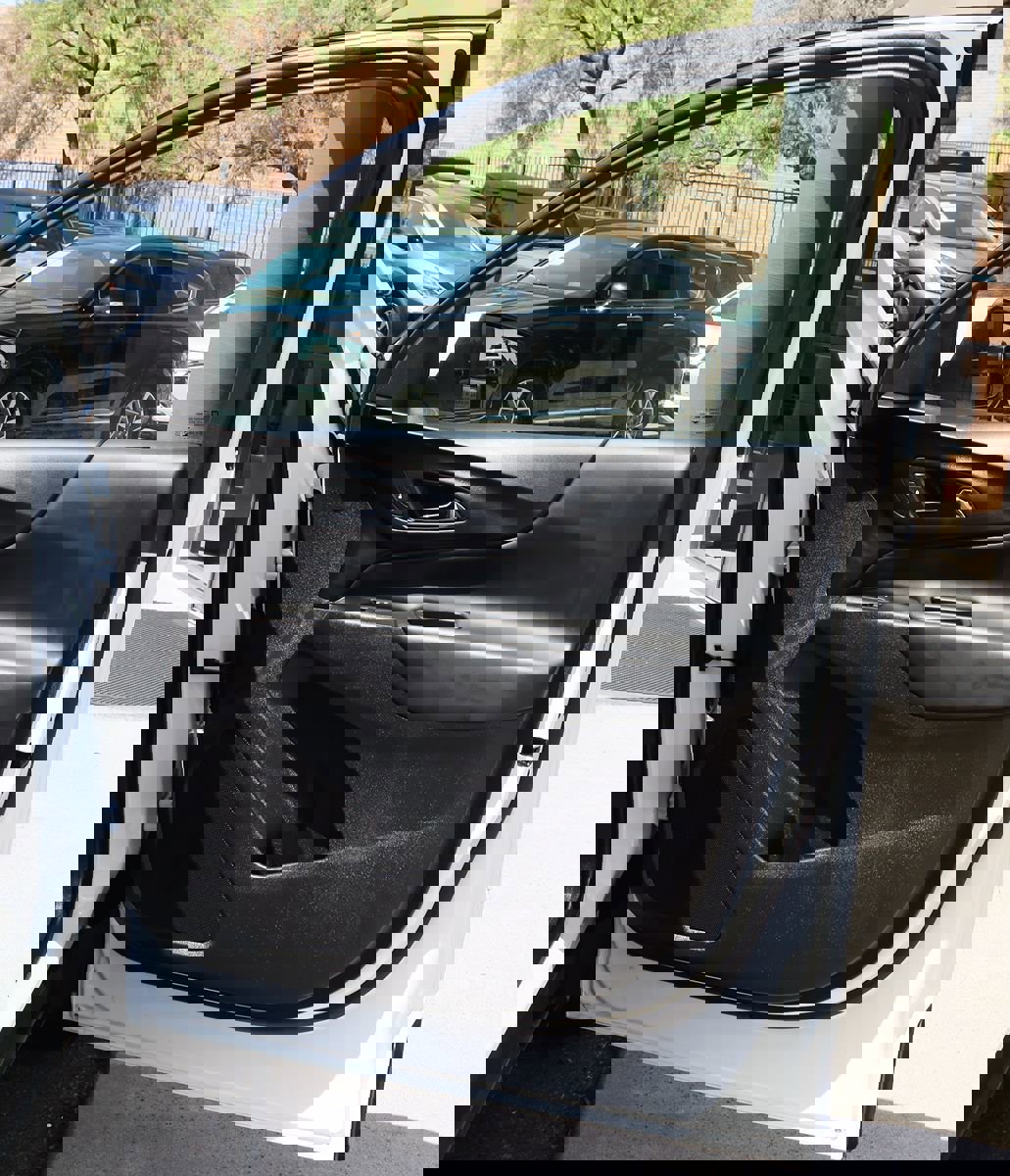 Used 2024 Chevrolet Equinox LT image 34