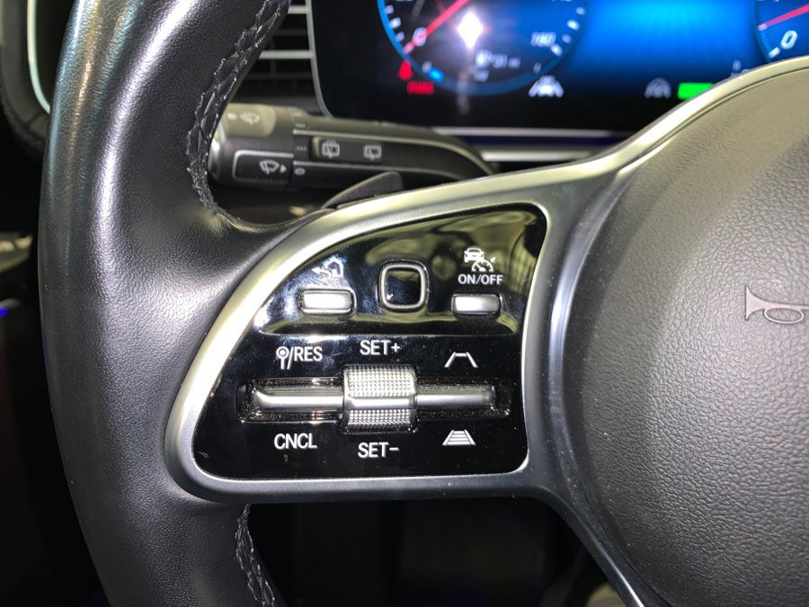 Used 2022 Mercedes-Benz GLS 450 4MATIC image 22