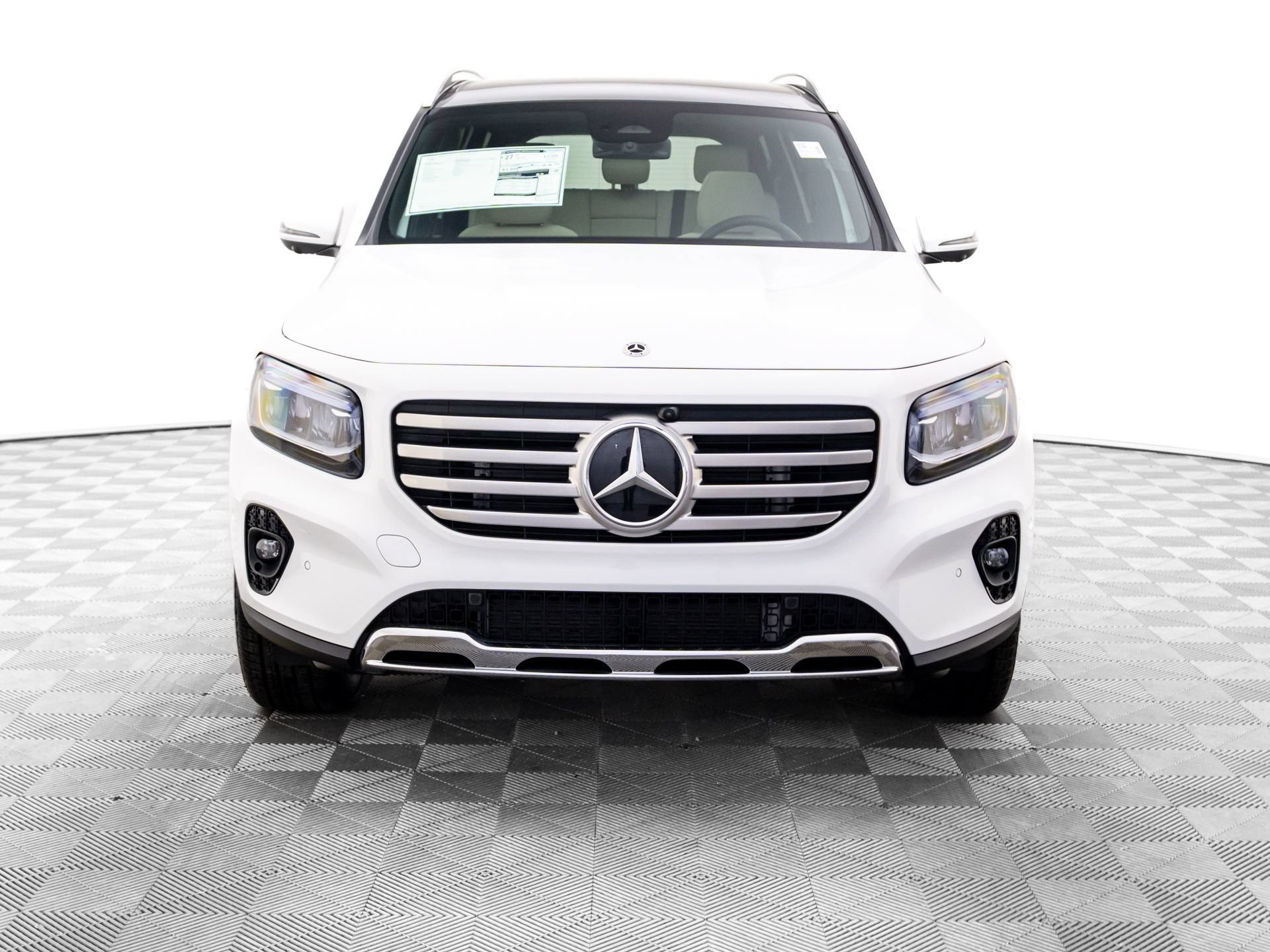 New 2026 Mercedes-Benz GLB 250 4MATIC image 9