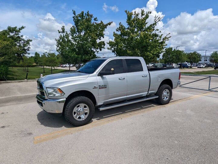 Used 2018 RAM 2500 SLT image 2