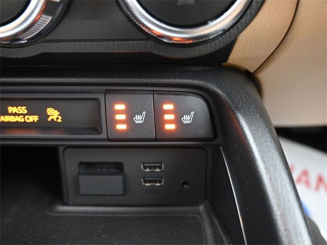 Used 2022 Volvo V60 T5 Cross Country w/ Advanced Package image 18