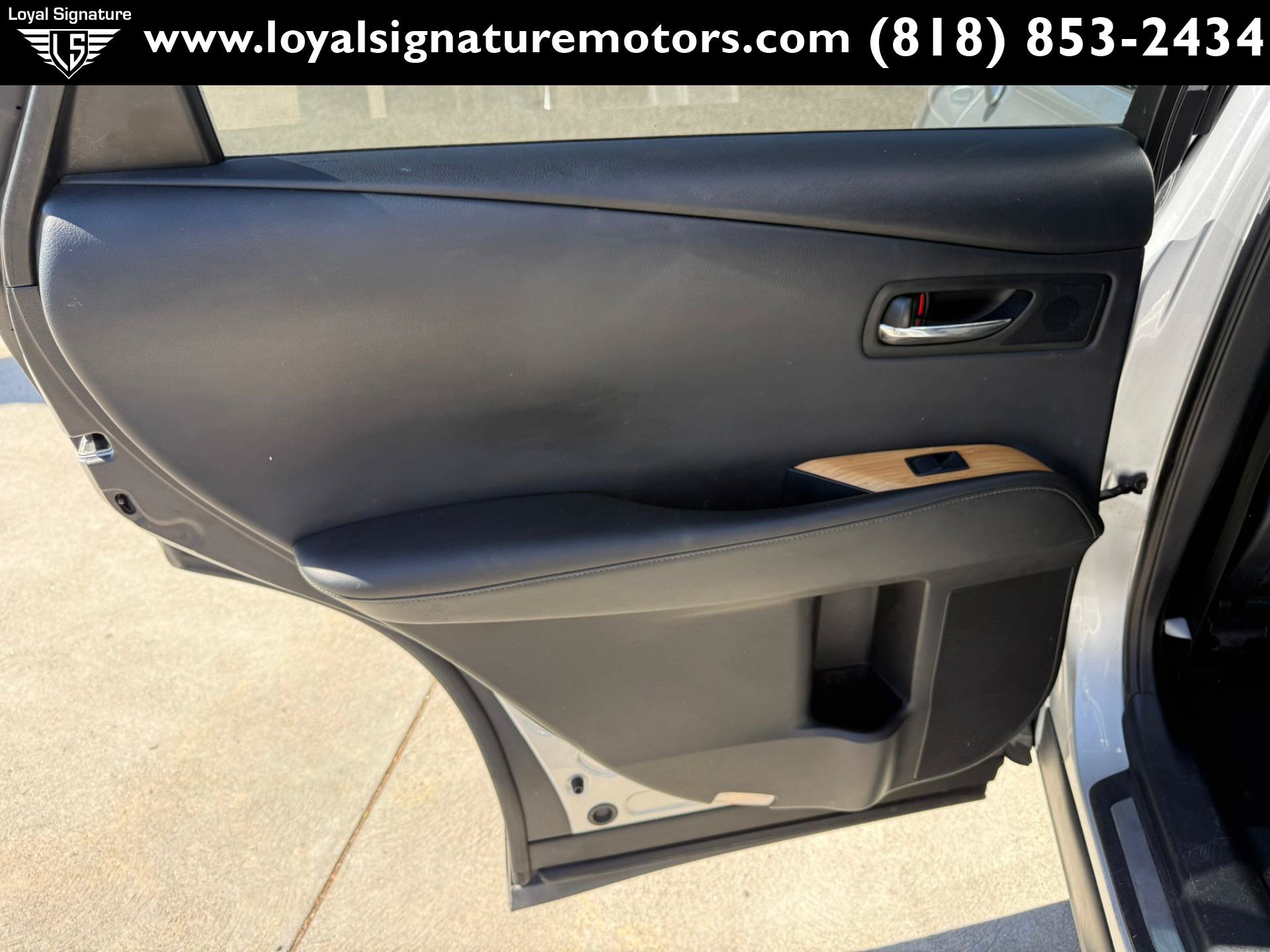 Used 2014 Lexus RX 450h FWD image 16