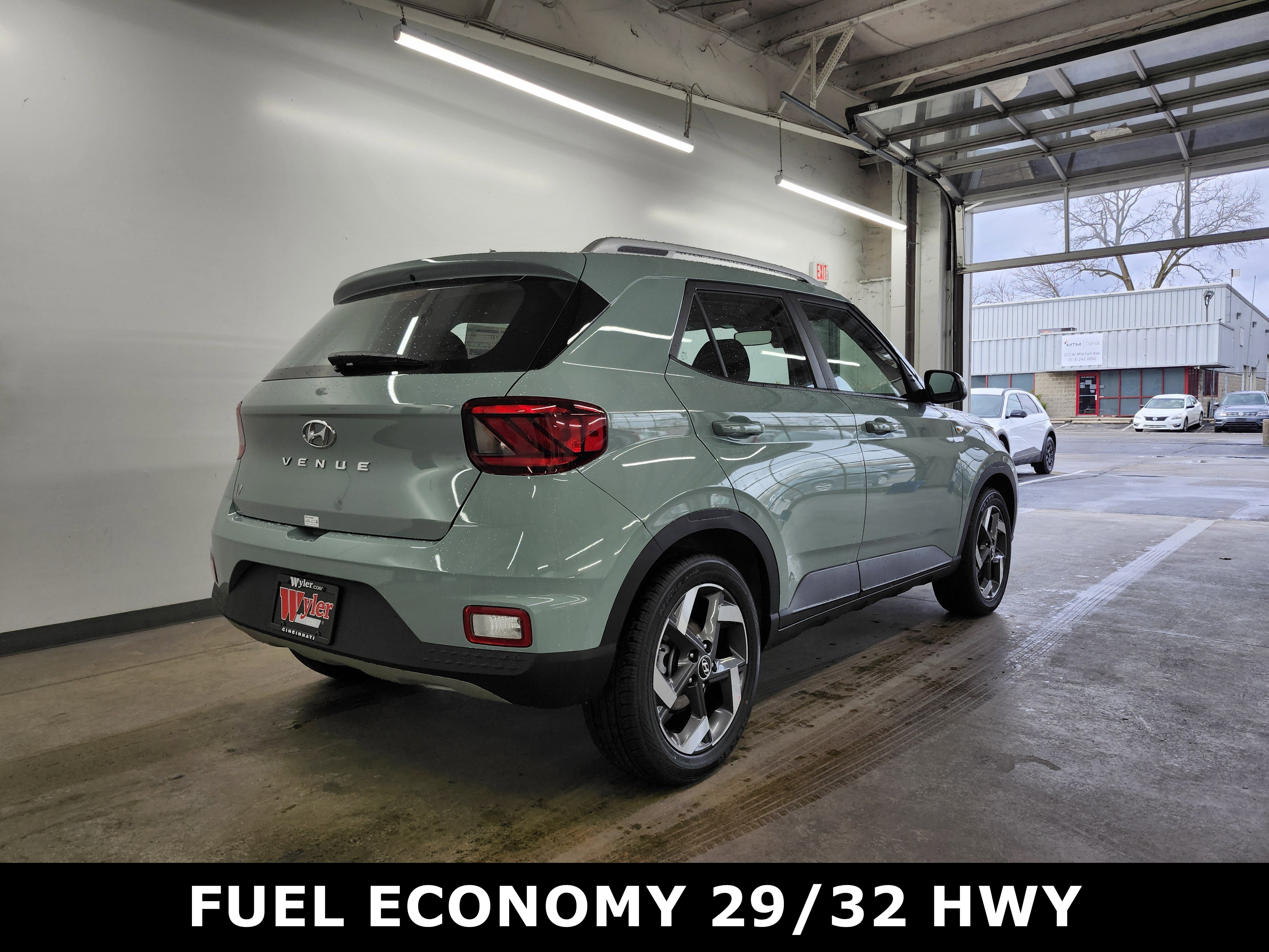 New 2026 Hyundai Venue SEL image 3