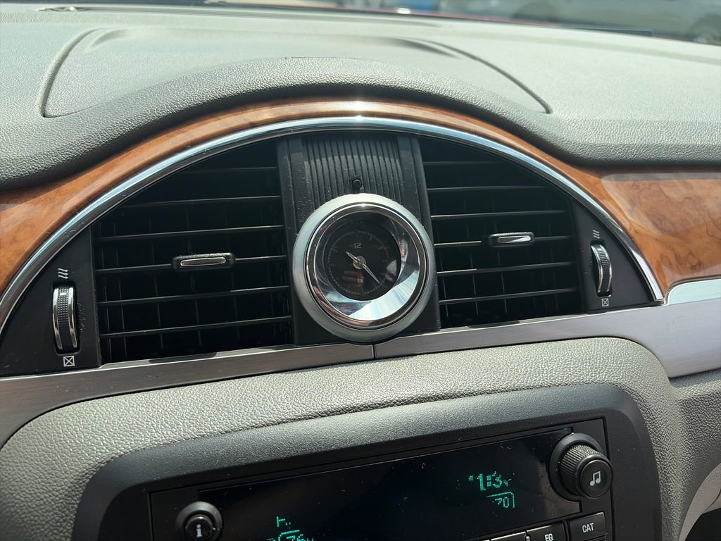 Used 2012 Buick Enclave Leather FWD image 21