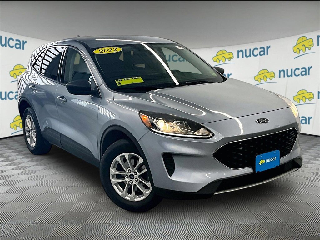 Used 2022 Ford Escape SE w/ Convenience Package