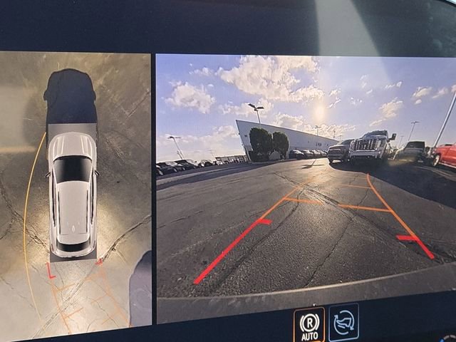 New 2026 Chevrolet Equinox EV LT image 4