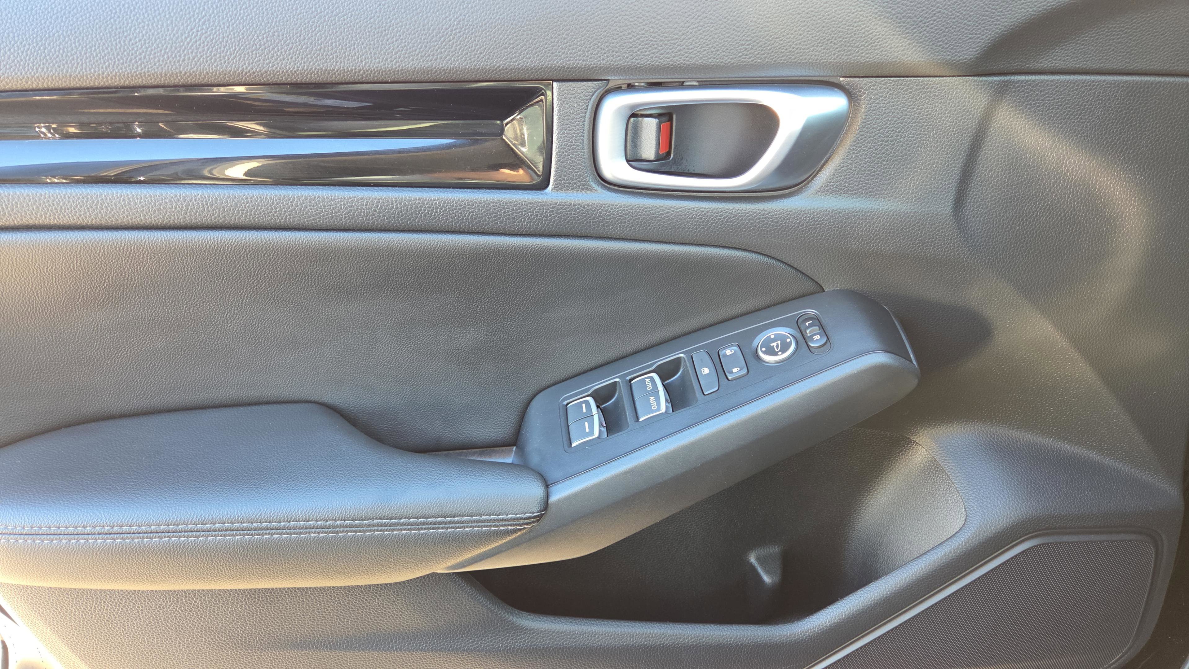 Certified 2024 Honda Civic EX-L image 36