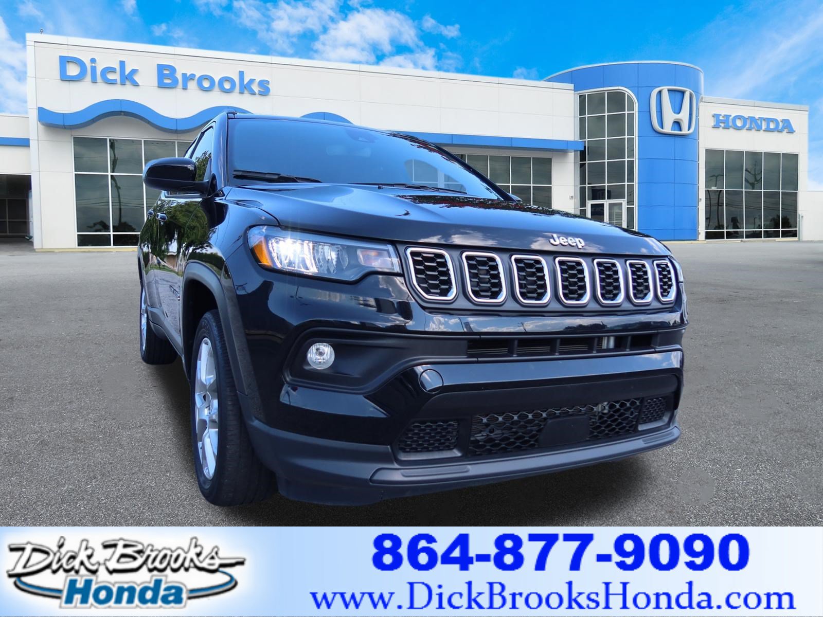 Used 2024 Jeep Compass Latitude AWD/4WD video 1