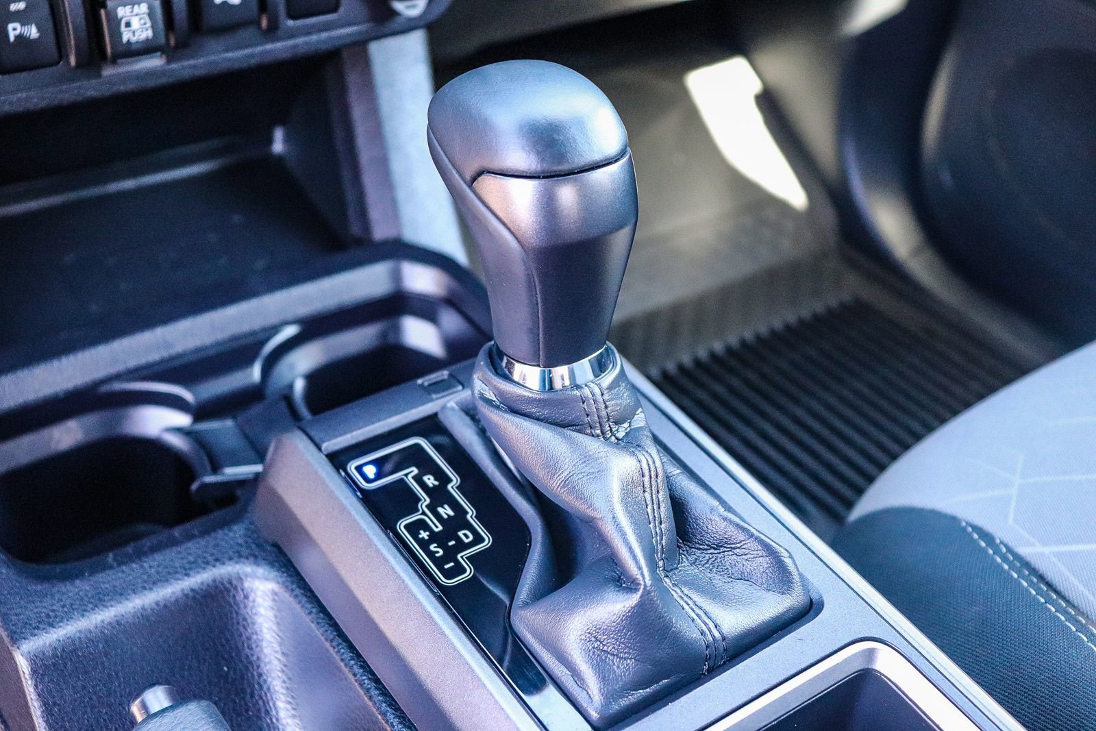 Certified 2023 Toyota Tacoma TRD Off-Road w/ Advanced Technology Package AWD/4WD image 27