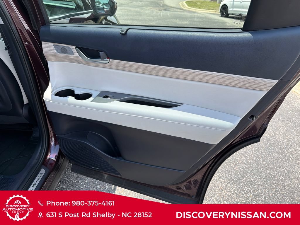 Used 2021 Hyundai Palisade Limited AWD/4WD image 40
