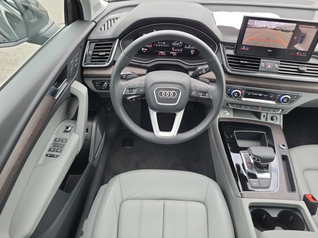 Used 2023 Audi Q5 2.0T Premium Plus AWD/4WD image 11