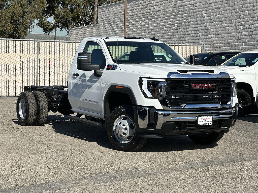 New 2026 GMC Sierra 3500 Pro AWD/4WD video 1