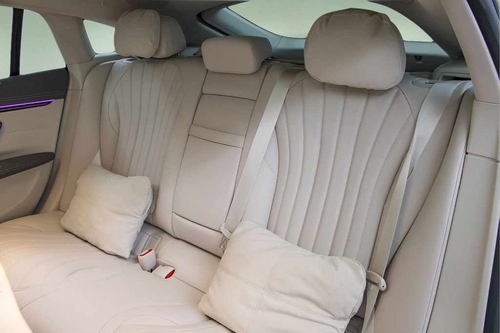 Used 2023 Mercedes-Benz EQS 450+ Sedan image 20